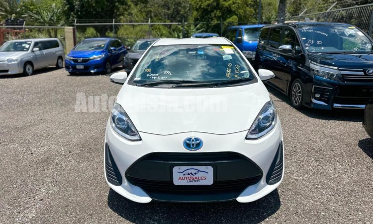 2019 Toyota Aqua - Buy cars for sale in Kingston/St. Andrew