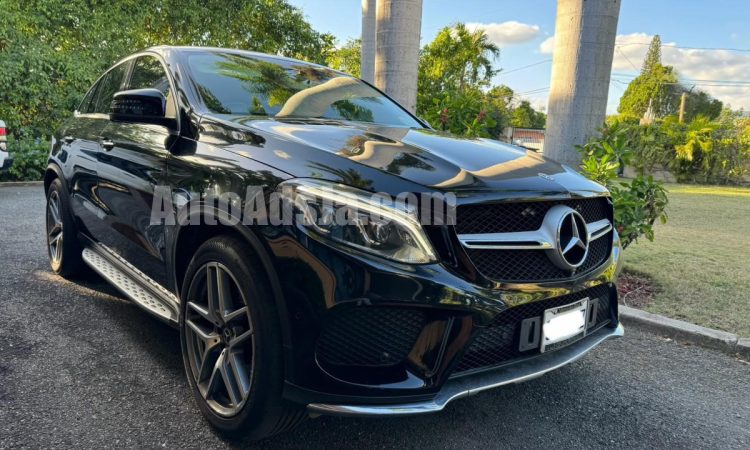 2019 Mercedes-Benz Benz - Buy cars for sale in Kingston/St. Andrew