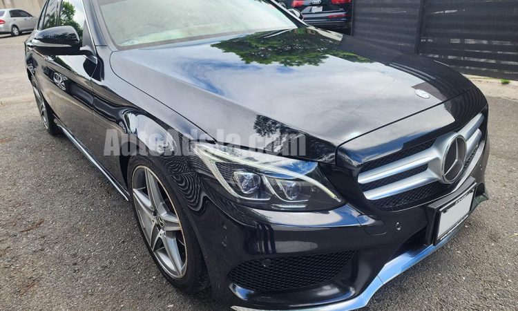 2015 Mercedes-Benz Benz - Buy cars for sale in Kingston/St. Andrew