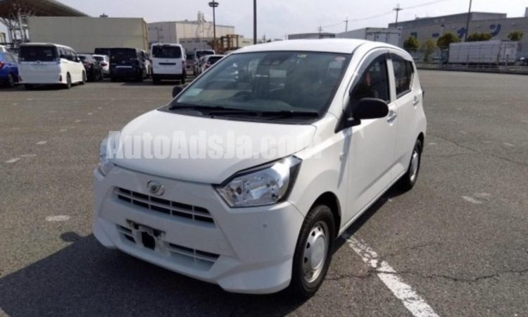 2019 Daihatsu mira - Buy cars for sale in St. Catherine