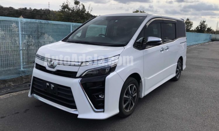 2018 Toyota Voxy - Buy cars for sale in St. James