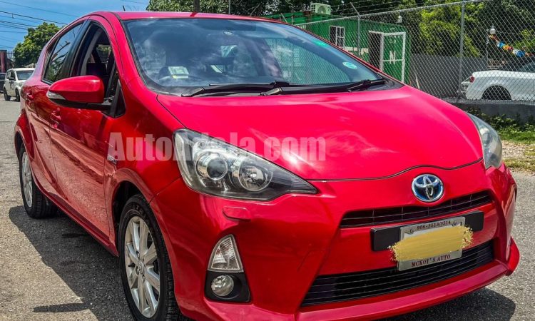 2015 Toyota Aqua - Buy cars for sale in Kingston/St. Andrew