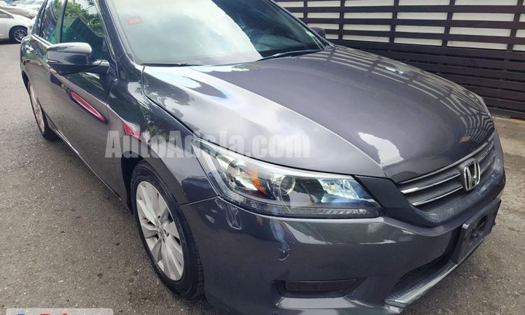 2015 Honda Accord - Buy cars for sale in Kingston/St. Andrew