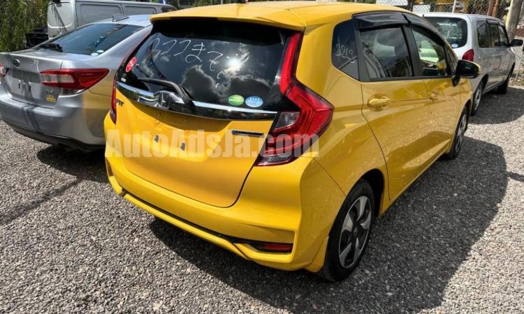 2019 Honda Fit - Buy cars for sale in St. Catherine