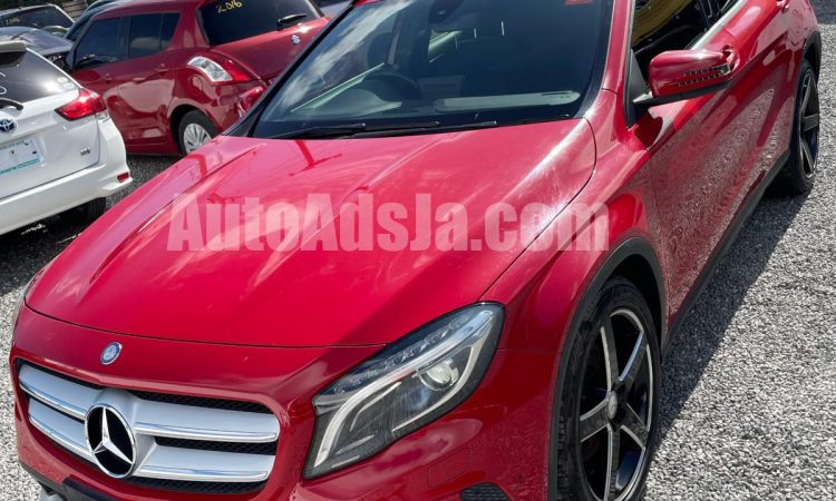 2017 Mercedes-Benz Benz - Buy cars for sale in Kingston/St. Andrew