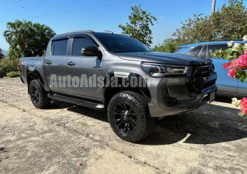 2018 Toyota Hilux - Buy cars for sale in Kingston/St. Andrew