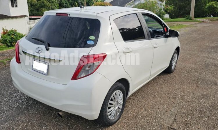 2012 Toyota Vitz - Buy cars for sale in Kingston/St. Andrew