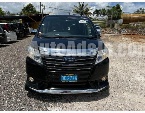 2015 Toyota Noah - Buy cars for sale in Manchester