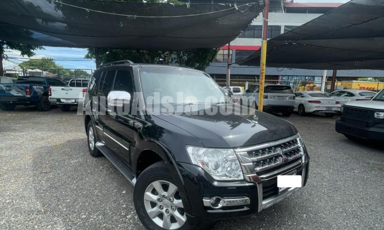 2016 Mitsubishi Pajero - Buy cars for sale in Kingston/St. Andrew