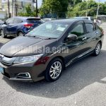 2015 Honda Grace - Buy cars for sale in Kingston/St. Andrew