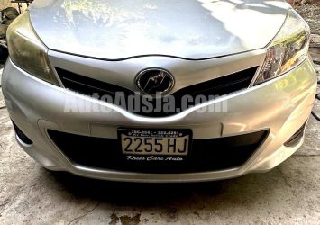 2011 Toyota Vitz - Buy cars for sale in Kingston/St. Andrew