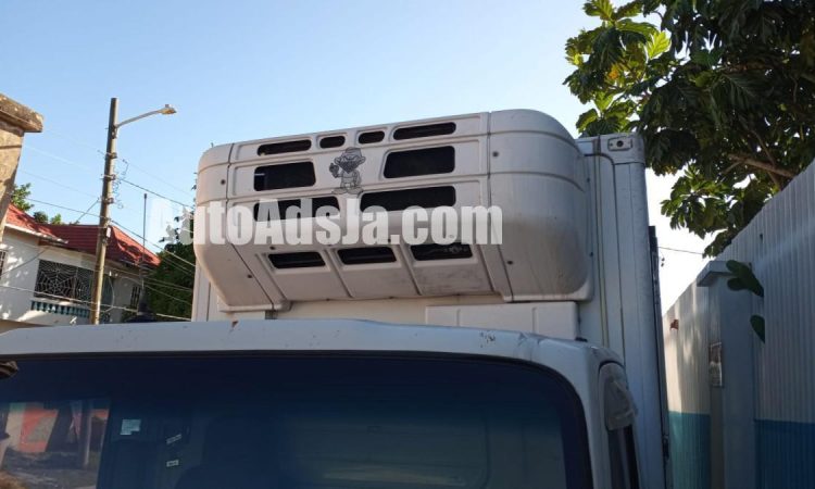 2013 Isuzu Elf - Buy cars for sale in St. Catherine