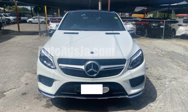 2018 Mercedes-Benz Benz - Buy cars for sale in Kingston/St. Andrew