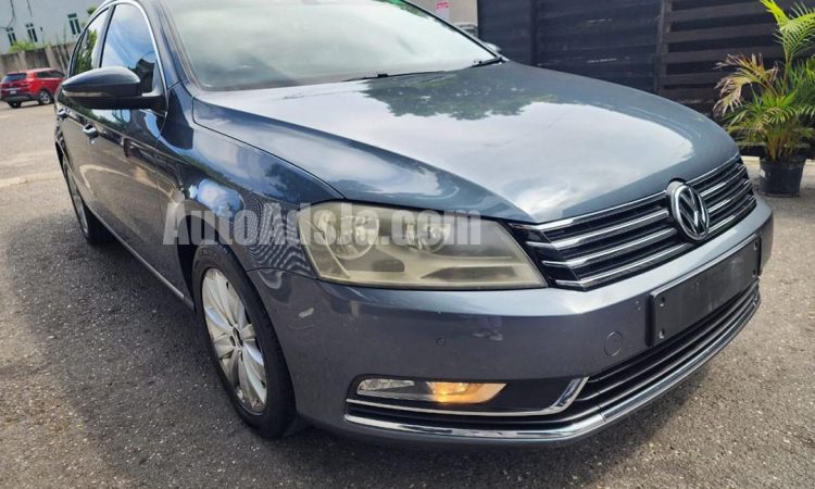 2013 Volkswagen PASSAT - Buy cars for sale in Kingston/St. Andrew