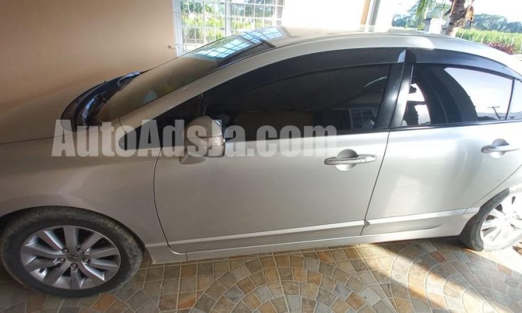 2009 Honda Civics - Buy cars for sale in St. Elizabeth