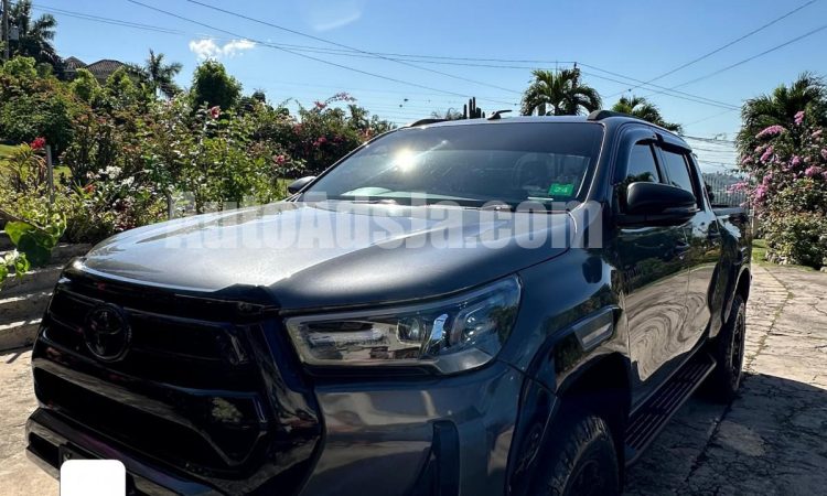 2018 Toyota HILUX - Buy cars for sale in Kingston/St. Andrew