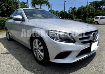 2019 Mercedes-Benz Benz - Buy cars for sale in Kingston/St. Andrew