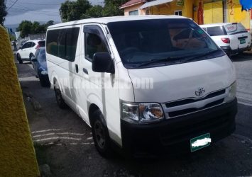 2012 Toyota Hiace - Buy cars for sale in Kingston/St. Andrew