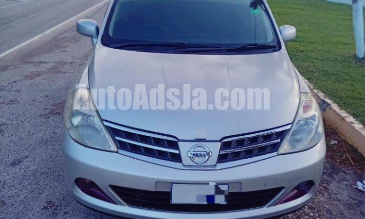 2012 Nissan Tiida - Buy cars for sale in Hanover