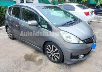 2013 Honda Fit - Buy cars for sale in Kingston/St. Andrew