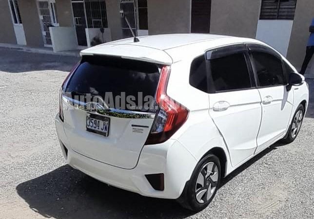 2015 Honda Fit - Buy cars for sale in Kingston/St. Andrew