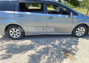 2012 Toyota Wish - Buy cars for sale in Manchester