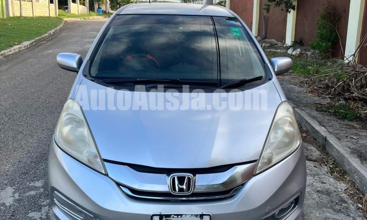 2015 Honda Fit - Buy cars for sale in St. James