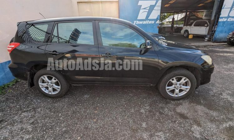 2012 Toyota Rav4 - Buy cars for sale in Kingston/St. Andrew