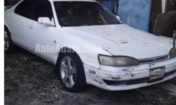 1992 Toyota Camry - Buy cars for sale in St. James