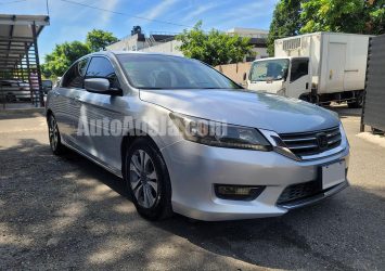 2015 Honda Accord - Buy cars for sale in Kingston/St. Andrew