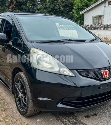 2008 Honda Fit - Buy cars for sale in Kingston/St. Andrew