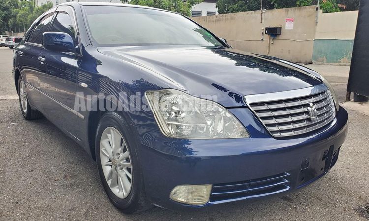 2007 Toyota CROWN - Buy cars for sale in Kingston/St. Andrew