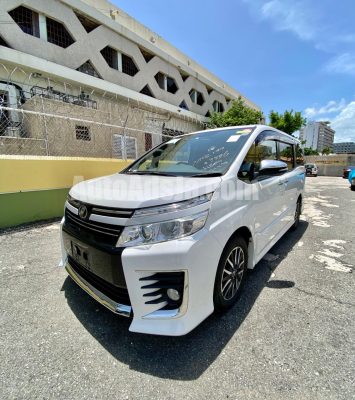 2015 Toyota Voxy - Buy cars for sale in Kingston/St. Andrew