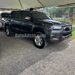 2018 Toyota Hilux - Buy cars for sale in St. Elizabeth