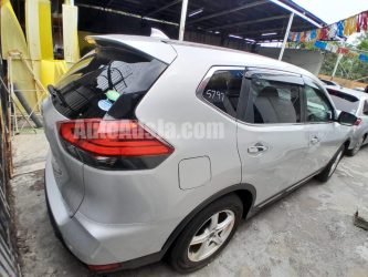 2018 Nissan Xtrail - Buy cars for sale in Kingston/St. Andrew