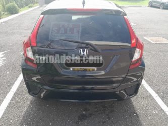 2017 Honda Fit - Buy cars for sale in Kingston/St. Andrew