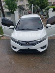 2016 Honda Fit - Buy cars for sale in Kingston/St. Andrew