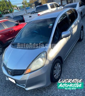 2013 Honda Fit - Buy cars for sale in Kingston/St. Andrew