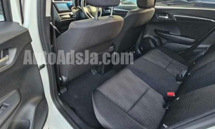2015 Honda Fit - Buy cars for sale in Kingston/St. Andrew