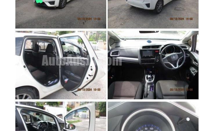 2017 Honda Fit - Buy cars for sale in St. Catherine