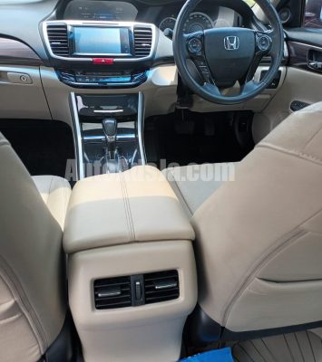 2018 Honda Accord - Buy cars for sale in Kingston/St. Andrew