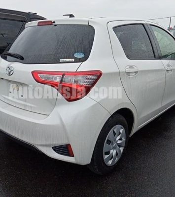 2018 Toyota Vitz - Buy cars for sale in St. Catherine
