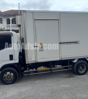 2016 Isuzu Elf - Buy cars for sale in St. Catherine