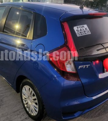 2019 Honda Fit - Buy cars for sale in Kingston/St. Andrew