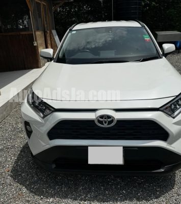2022 Toyota Rav4 - Buy cars for sale in Kingston/St. Andrew