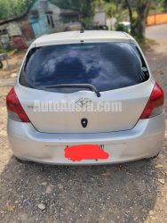 2009 Toyota Vitz - Buy cars for sale in Clarendon