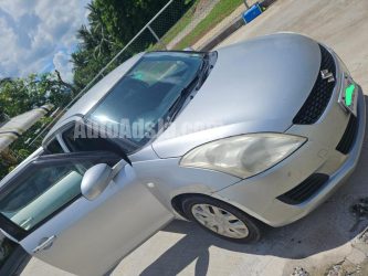2012 Suzuki Swift - Buy cars for sale in St. Catherine
