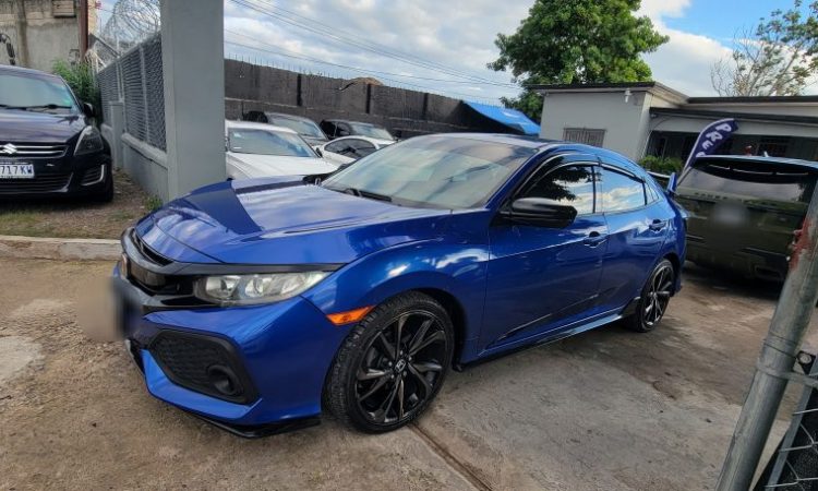 2018 Honda Civic Sport (KM0213841) - Buy cars for sale in Kingston/St. Andrew