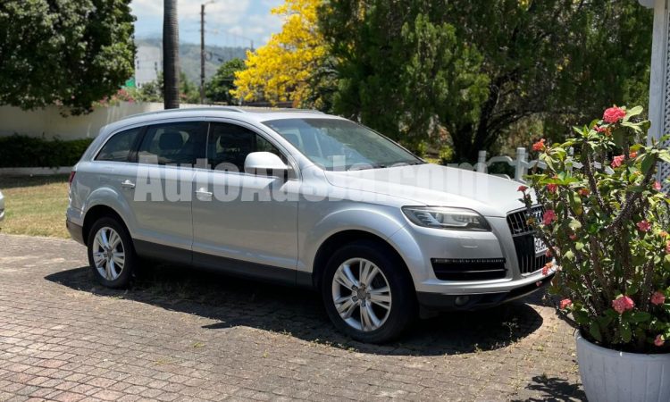 2014 Audi Q7 - Buy cars for sale in Kingston/St. Andrew