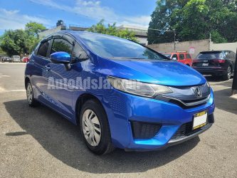 2015 Honda Fit - Buy cars for sale in Kingston/St. Andrew